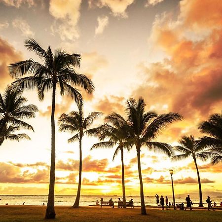 Aqua Palms Waikiki Ocean View Lanai Parking Included Apartman Honolulu Kültér fotó
