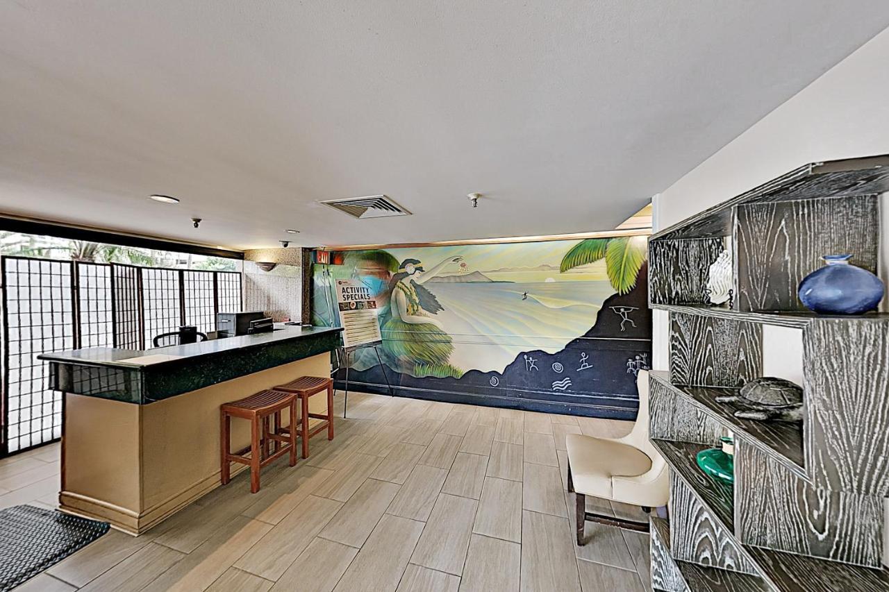 Aqua Palms Waikiki Ocean View Lanai Parking Included Apartman Honolulu Kültér fotó